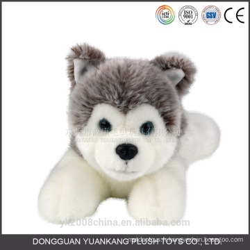 Chien d&#39;ange peluche en peluche animée noir et blanc